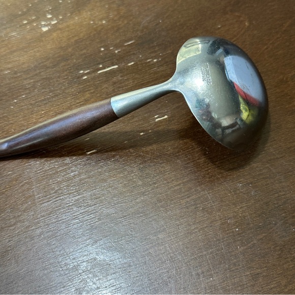 JAPAN MODERN DANISH STAINLESS WOOD SERVING GRAVY SPOON ROUND HANDLE FLAT TIP - Picture 3 of 5